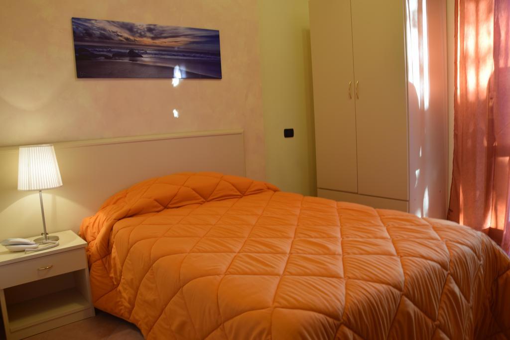 Hotel Il Boschetto Толентино Стая снимка